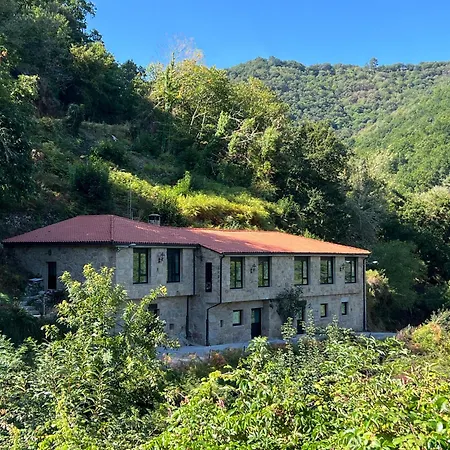 Landhaus Chulavista House By Kev Parada de Sil